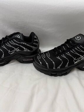 Nike Black Athletic Sneakers with Silver Stud Detailing